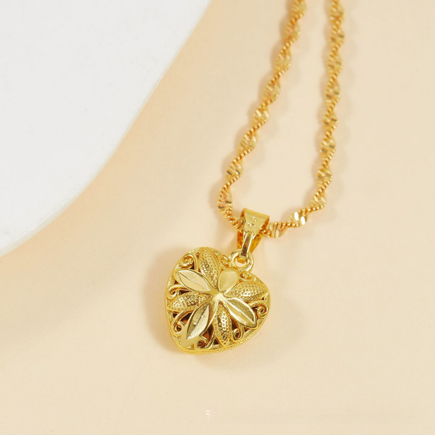 Gold plated Heart necklace